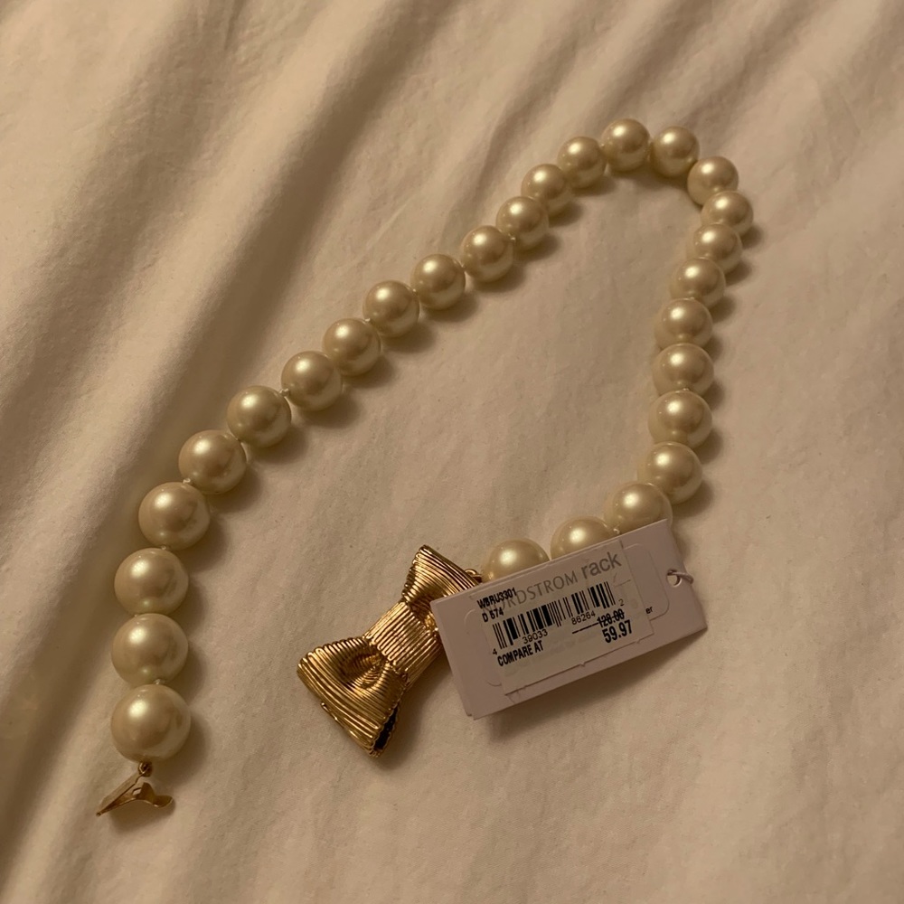 Kate Spade Pearl Necklace with Bow detail